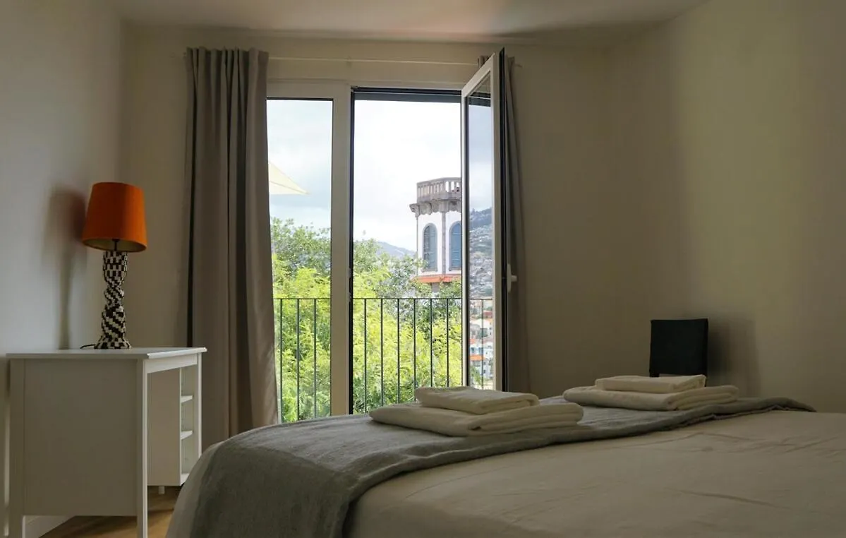 Alamos Charming Apartment - View Funchal