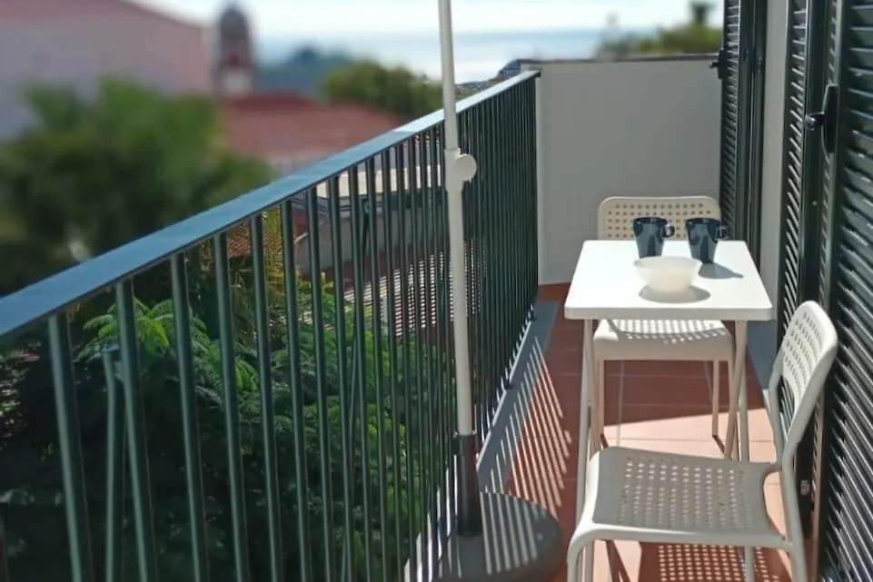 Alamos Charming Apartment - View Фуншал 0*,  Португалия